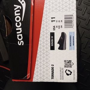 Saucony Tornado 2